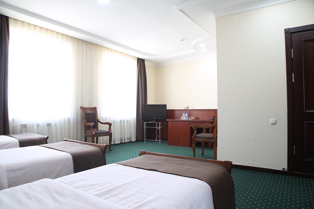 Grand Nur Hotel Tashkent Exterior foto