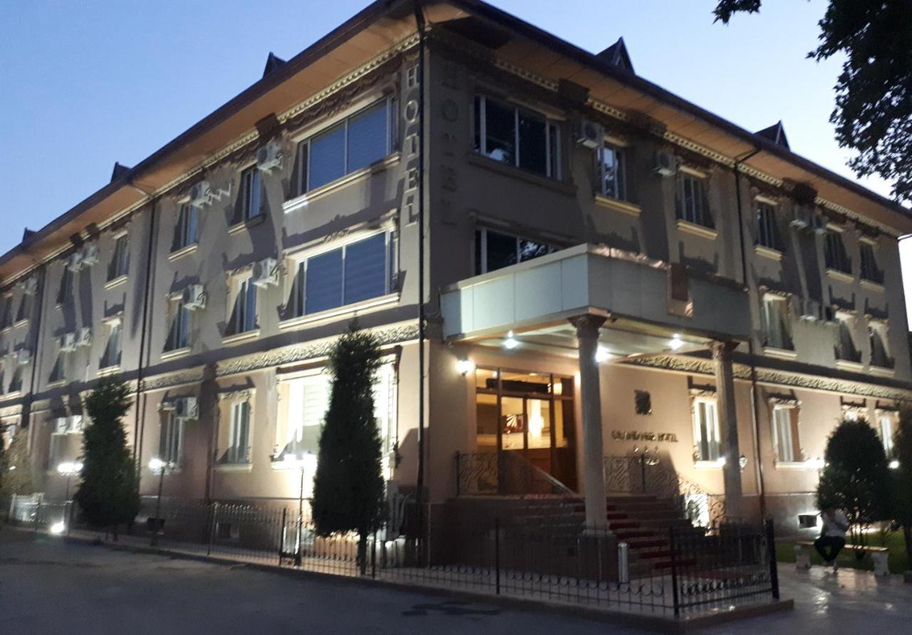 Grand Nur Hotel Tashkent Exterior foto